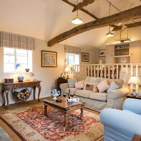 The Stables, Relax In 5 Star Style And Comfort With Lovely Walks All Around Maplestead Exterior foto